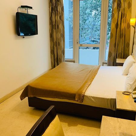 Metropolis Tourist Home Paharganj Нью-Дели Экстерьер фото
