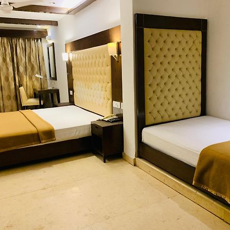 Metropolis Tourist Home Paharganj Нью-Дели Экстерьер фото