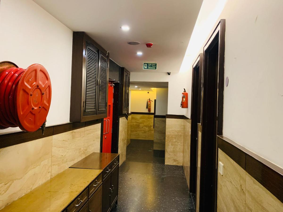 Metropolis Tourist Home Paharganj Нью-Дели Экстерьер фото