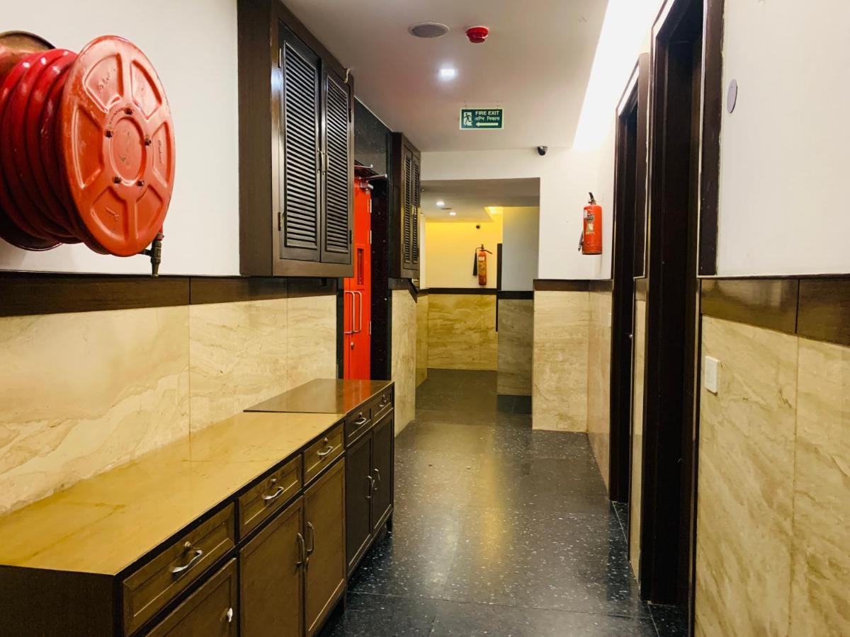 Metropolis Tourist Home Paharganj Нью-Дели Экстерьер фото