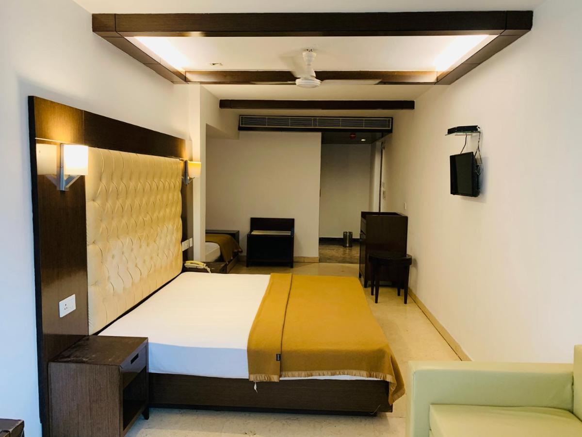 Metropolis Tourist Home Paharganj Нью-Дели Экстерьер фото