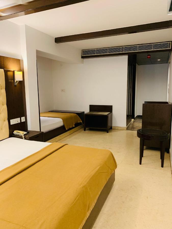 Metropolis Tourist Home Paharganj Нью-Дели Экстерьер фото