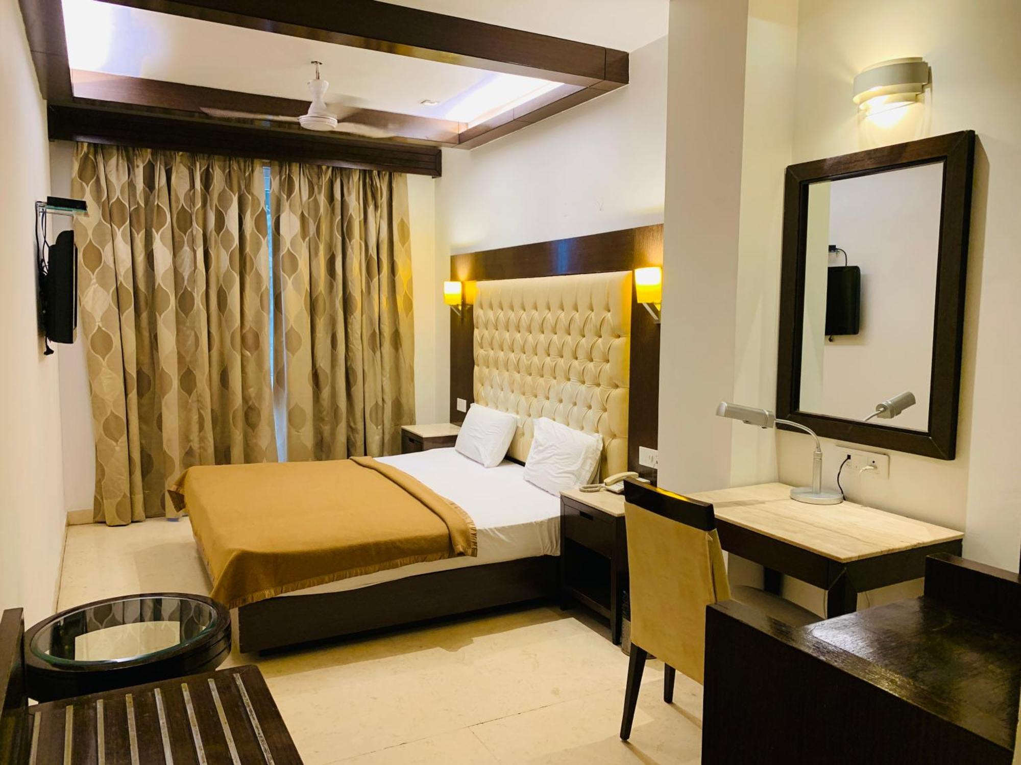 Metropolis Tourist Home Paharganj Нью-Дели Экстерьер фото