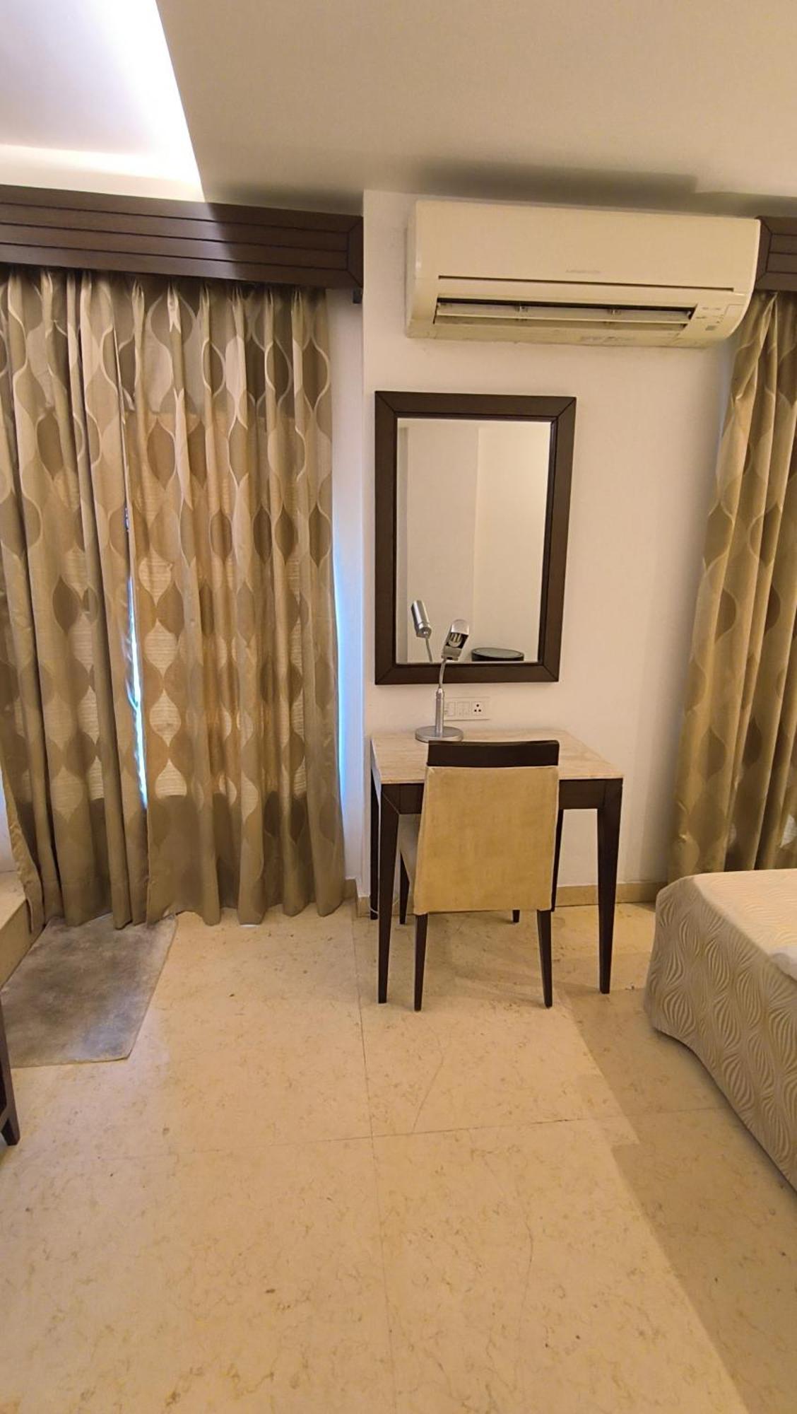 Metropolis Tourist Home Paharganj Нью-Дели Экстерьер фото